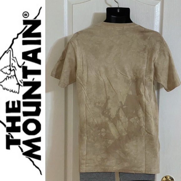 The Mountain tan hand dyed t-shirt w/Indigenous leader, sz S, 2012 David Behrens - Picture 4 of 15
